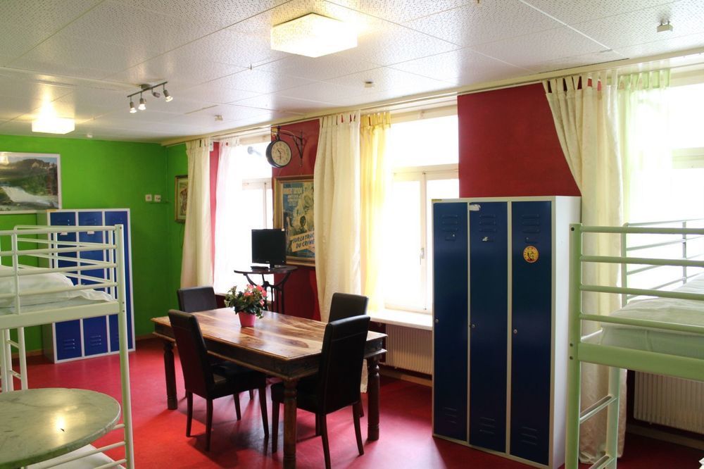 Hotel & Backpackers Zak Schaffhausen Exterior photo